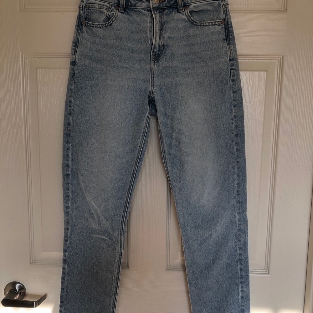 American Eagle Outfitters Light Blue Straight Leg Jeans